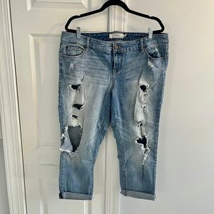 TORRID Distressed Light Wash Boyfriend Jeans 16